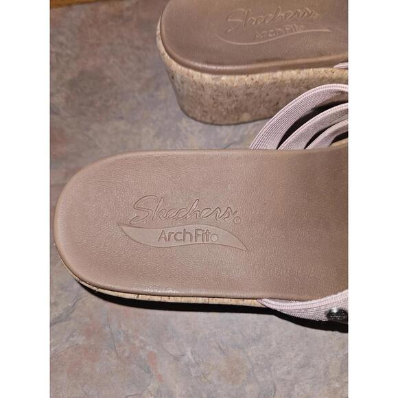 Skechers Womens Arch Fit Beverlee Comfort Wedge Sandals NWOT - Picture 5 of 8